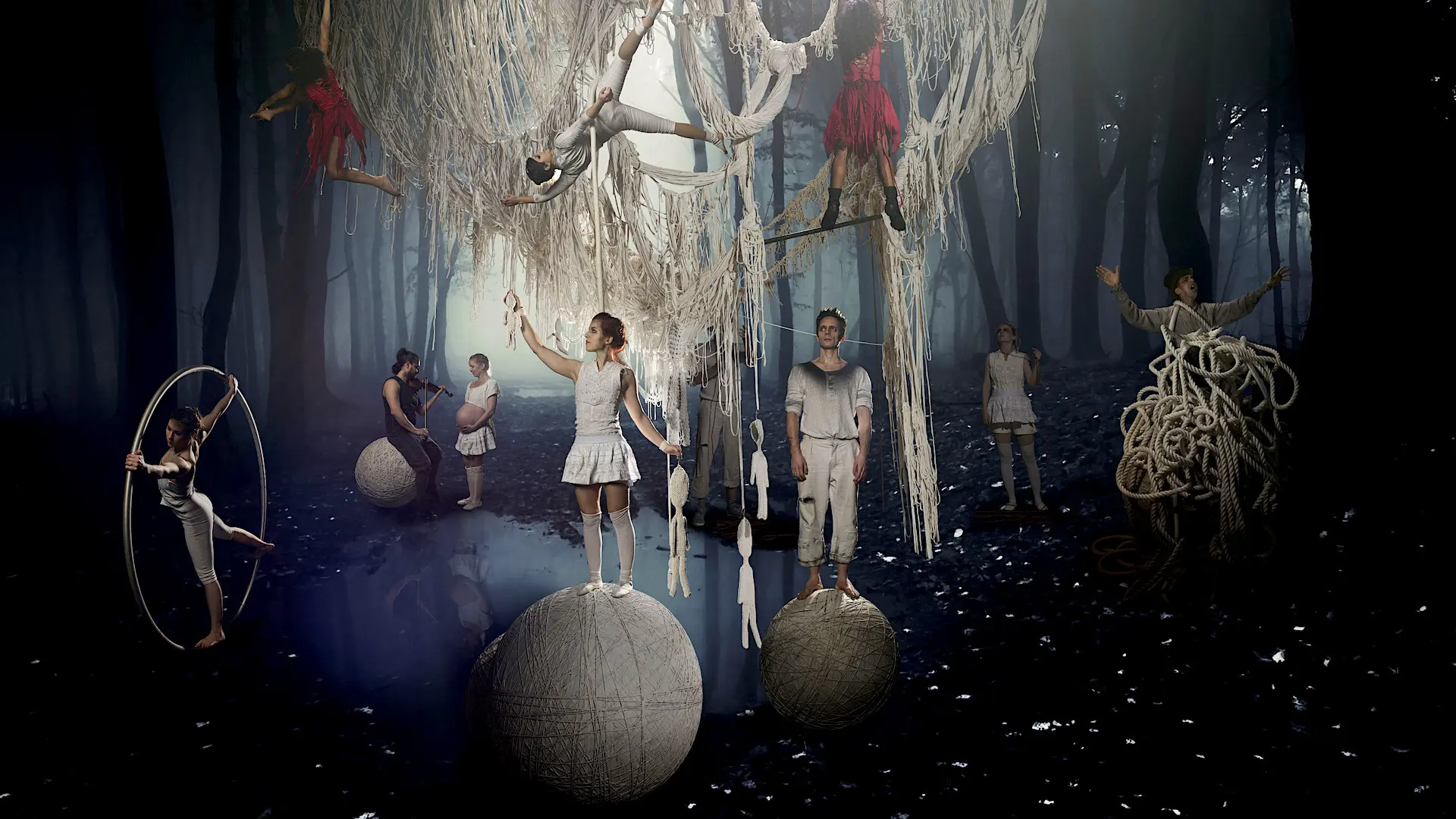 Cirkus Cirkör llega por primera vez a Rosario con "Knitting Peace"
