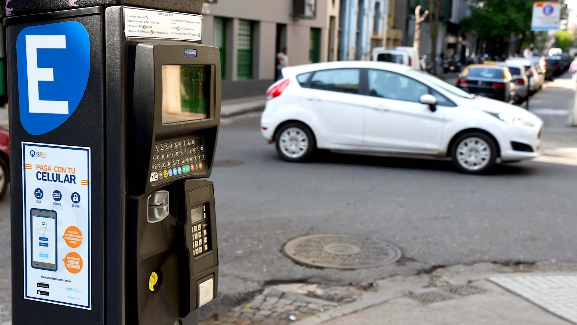 Rosario: proponen pagar el estacionamiento medido con un código QR sin descargar una app