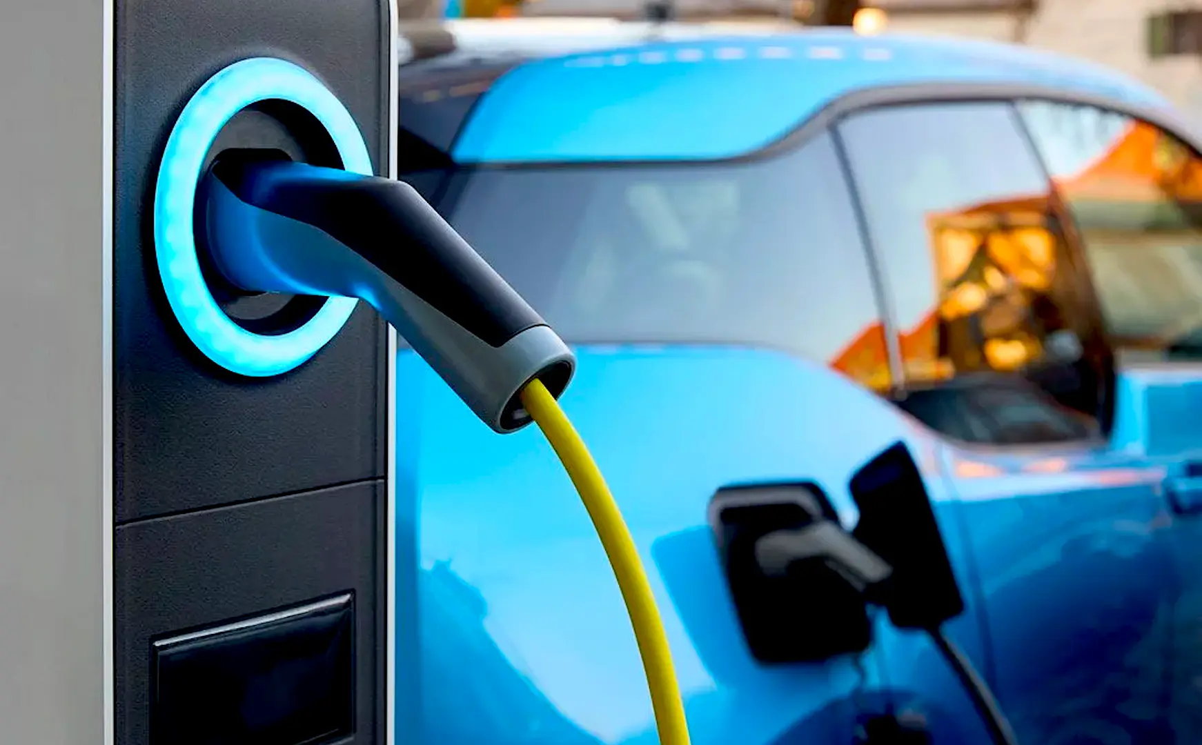 Santa Fe acelera el cambio: los patentamientos de autos eléctricos e híbridos ya superan todo 2025