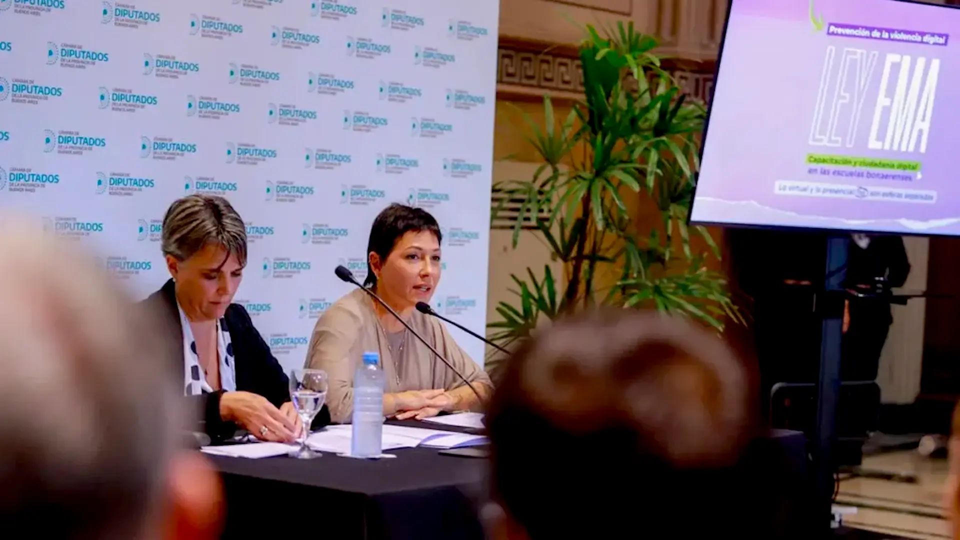 Rosario adhirió a la Ley Ema para prevenir la violencia digital en las escuelas