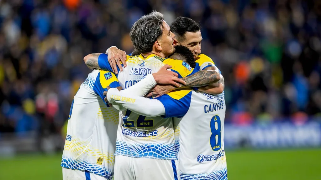 Noche de Copa en Arroyito: Central inicia ante Corinthians su sueño por la Libertadores